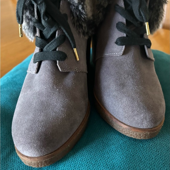 Cole Haan wedge boot size 7 - Picture 9 of 9